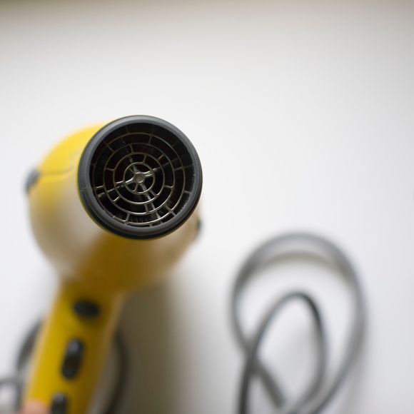 Drybar Buttercup Blow-Dryer main image 4